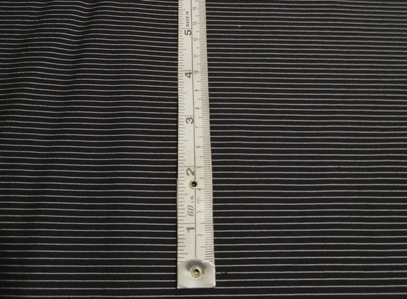 Tissus léger - 115cm - polyester coton extensible rayé noir et blanc
